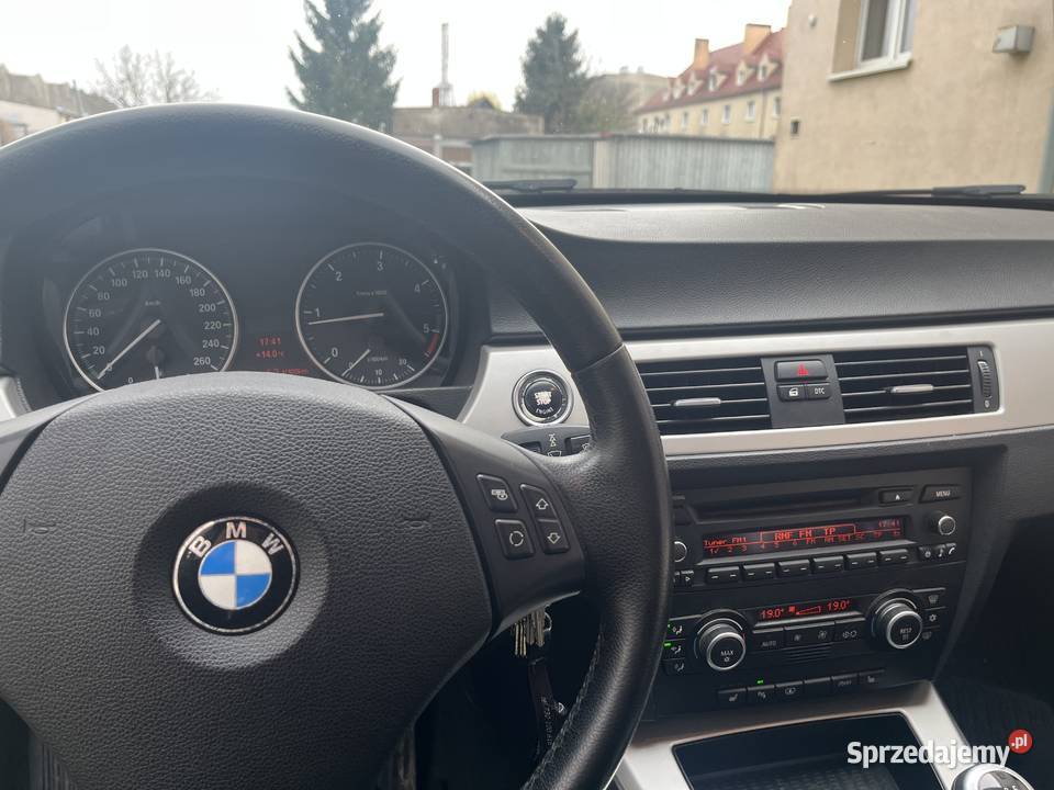 BMW e90 20d 2010r 193 manualna Pleszew sprzedam