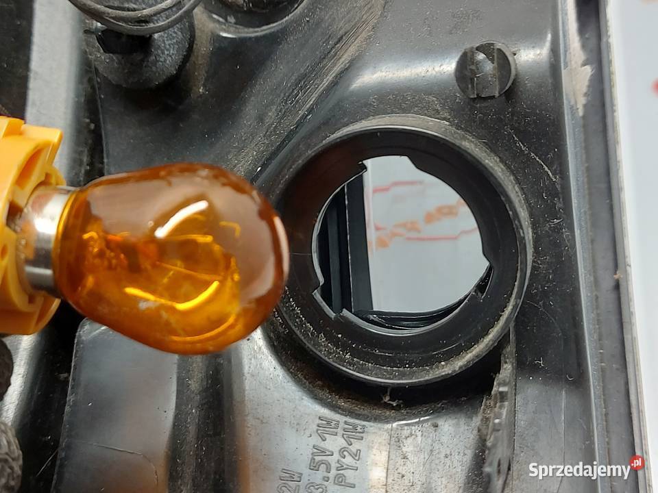 RENAULT MEGANE III CABRIO lampa prawa tył Lampy tylne świętokrzyskie Kielce