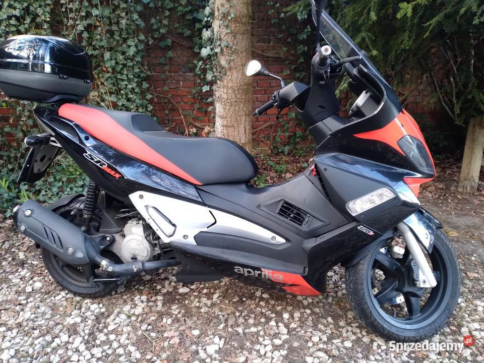 Aprilia sr 125ie 40900km Motoryzacja świętokrzyskie sprzedam