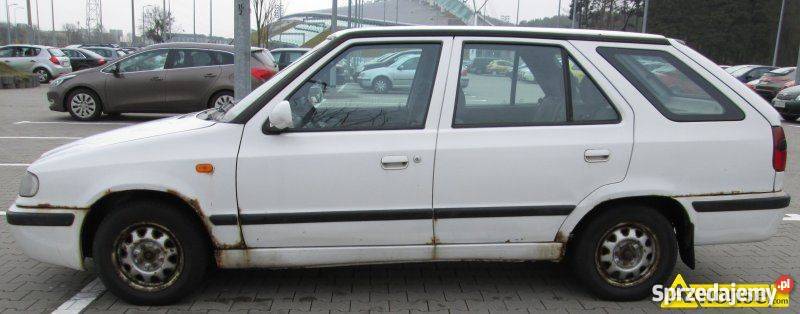 Skoda Felicia 19 GLX kombi 2000 OC do listopada sprzedam