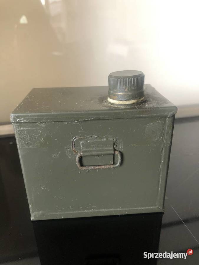 Pojemnik metalowy na alkohol etylowy vintage Ciepielów