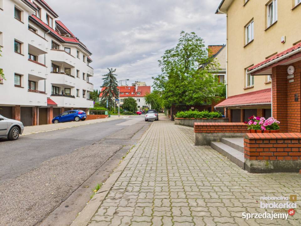 Dwupoziomowe 5 pokoi kominek garaż 10min do 88m2 sprzedam