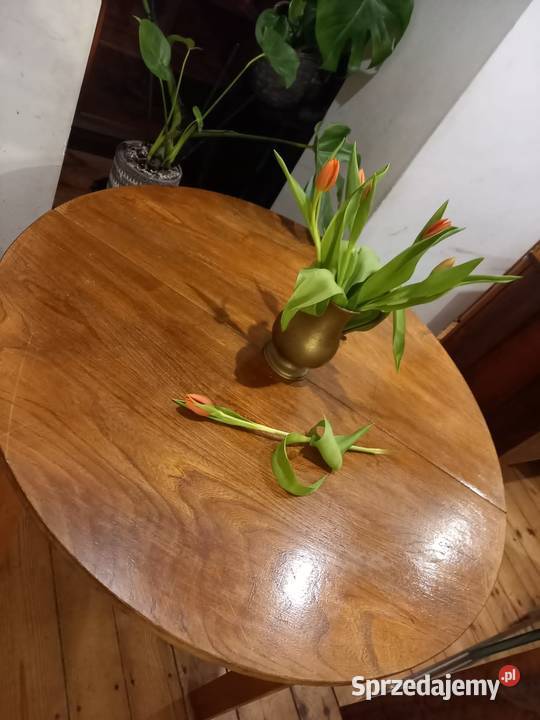 Stół okrągły prl rozkladany solidny pomorskie