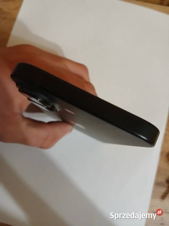Sprzedam iPhone 16 stan idealny Elektronika
