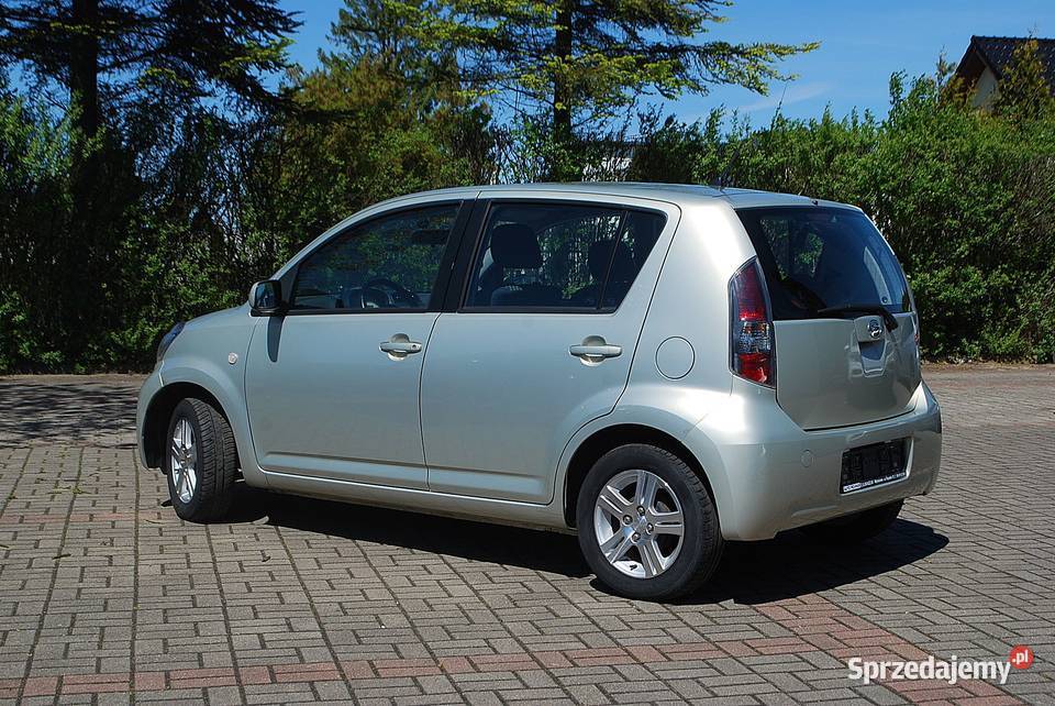 Daihatsu Sirion 13 benzyna Automat Przebieg 62 Rok produkcji 2008 Samochody osobowe