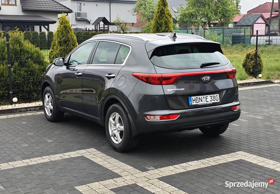 Kia Sportage 16 GDI bogate wyposażenie navi Rok produkcji 2016 Wola sprzedam