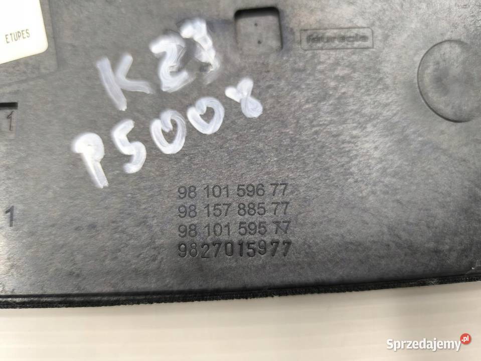 DEKOR LISTWA KONSOLI PEUGEOT 5008 II 9810159677 Osłony i zaślepki