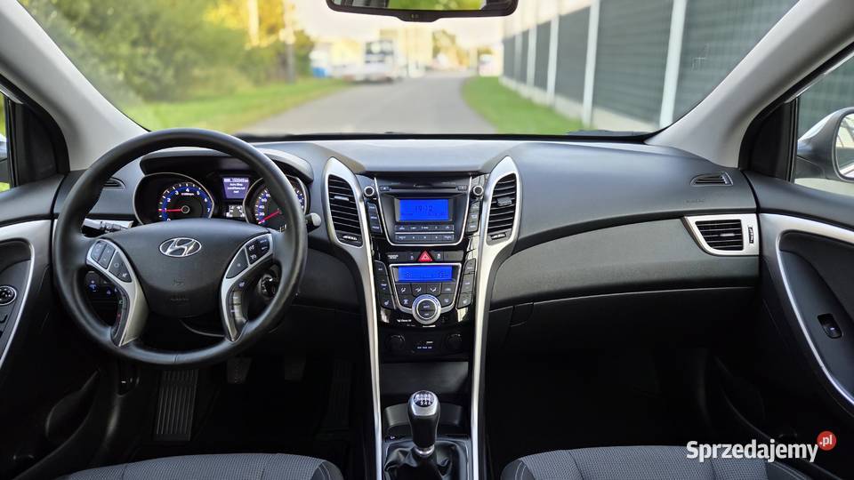Hyundai I30 14 Benzyna 100 2017r LIFT LED i30 Humniska sprzedam