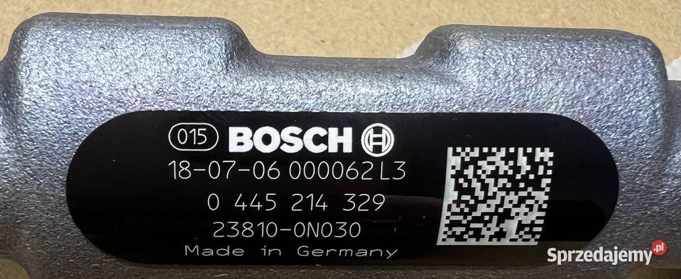 Listwa wtryskowa TOYOTA 238100N030