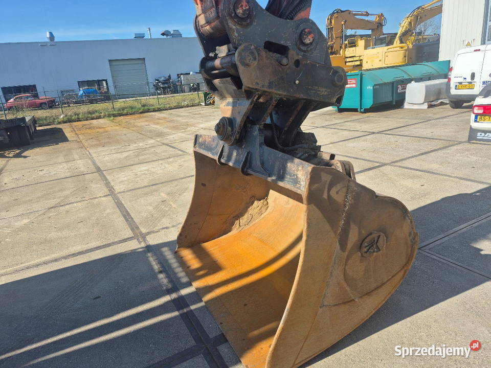 KOPARKA Gasienicowa Hitachi ZX 250 Koparki