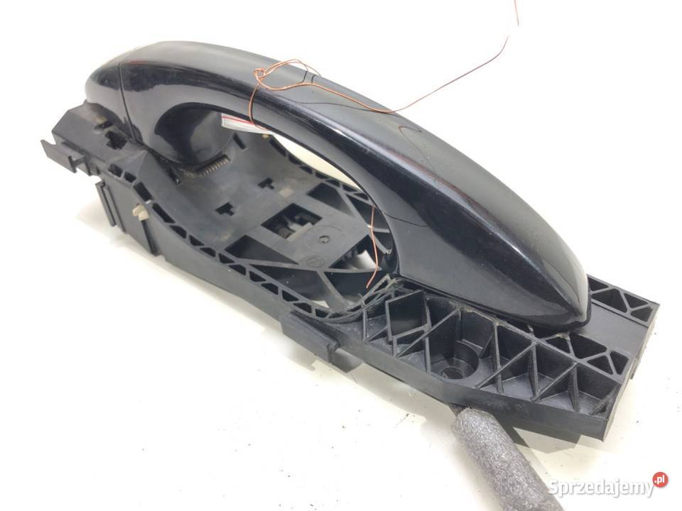 KLAMKA ZEWNĘTRZNA PRAWY PRZÓD VW GOLF VII Kombi