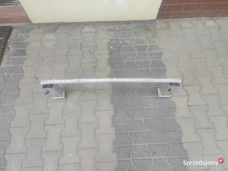 Volvo XC60 belka zderzaka dół Kozienice