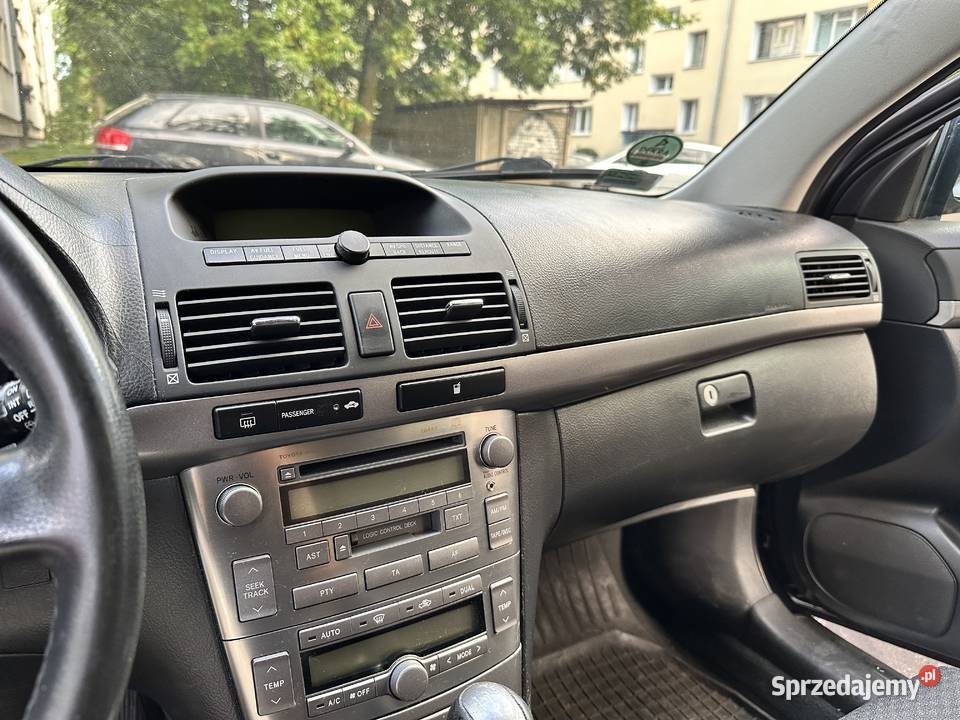 Toyota Avensis 20 VVTi Sol Łódź