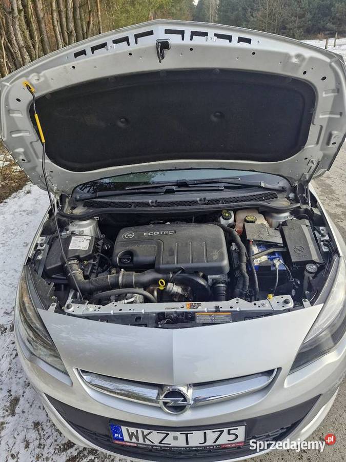 Opel astra j 17 cdti 2014r gniazdo AUX Samochody osobowe Głowaczów