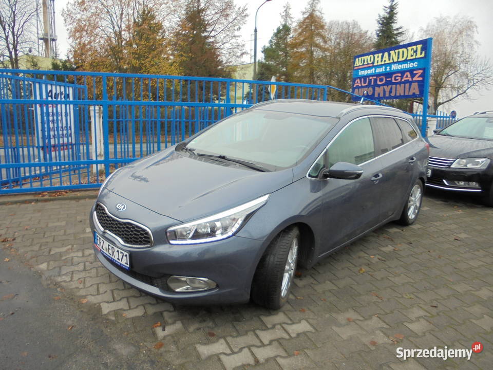 Kia Ceed 16 GDI SW Platinum Edition tempomat Żnin