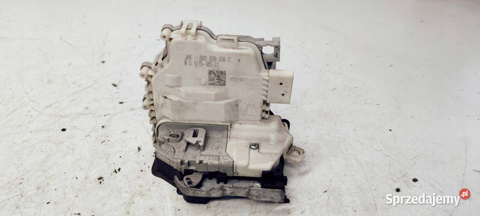 ZAMEK DRZWI LEWY TYŁ AUDI A1 8X0839016C 6 PIN Przystajń