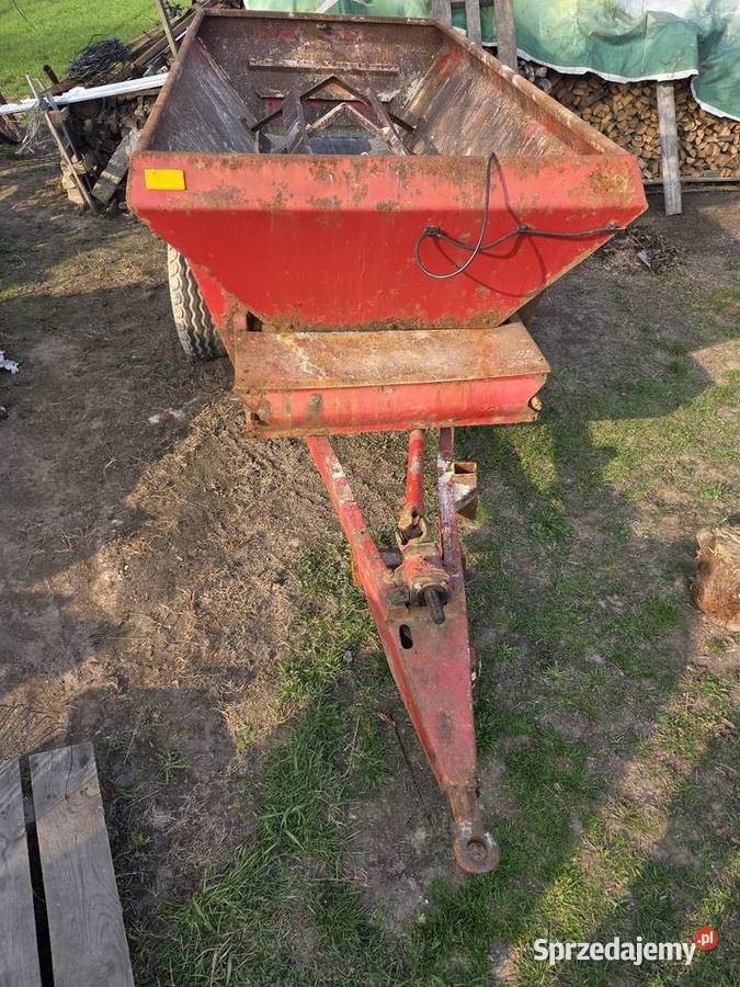 Rozsiewacz wapna RCW 3 Michów