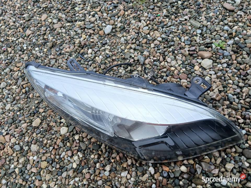Lampa prawa Renault Megane III lift 13r EU Radłów sprzedam