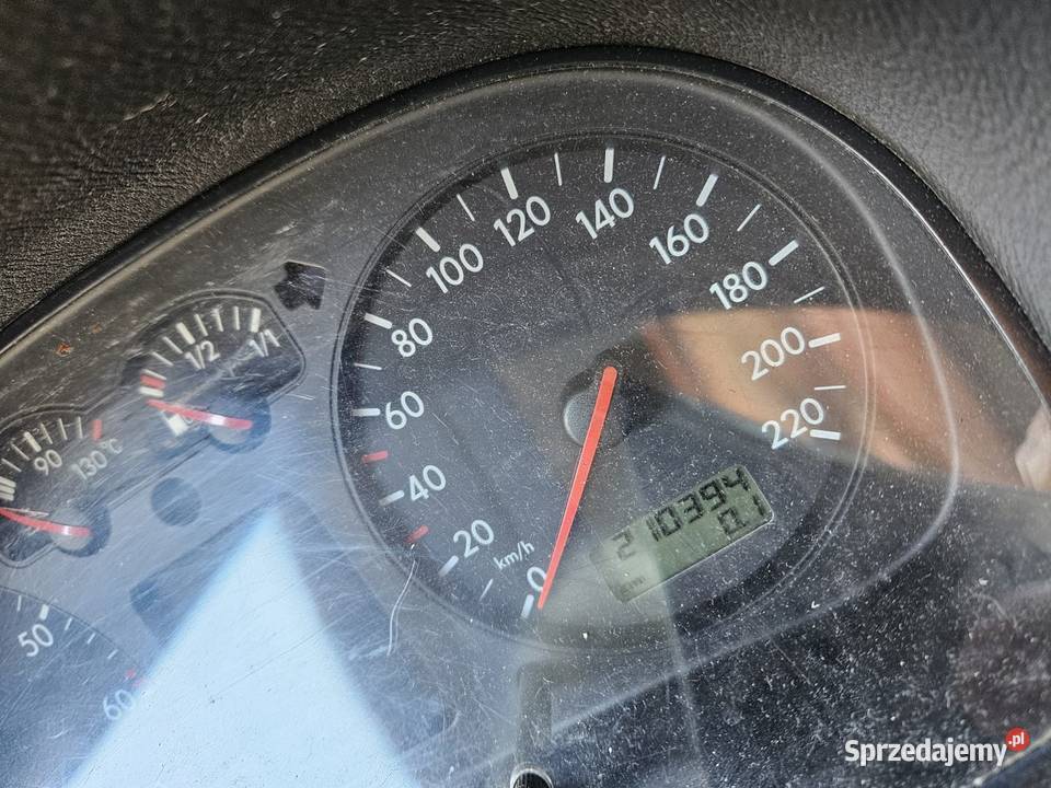 Vw golf 14 16v Benzyna 999 210384km Słubice sprzedam