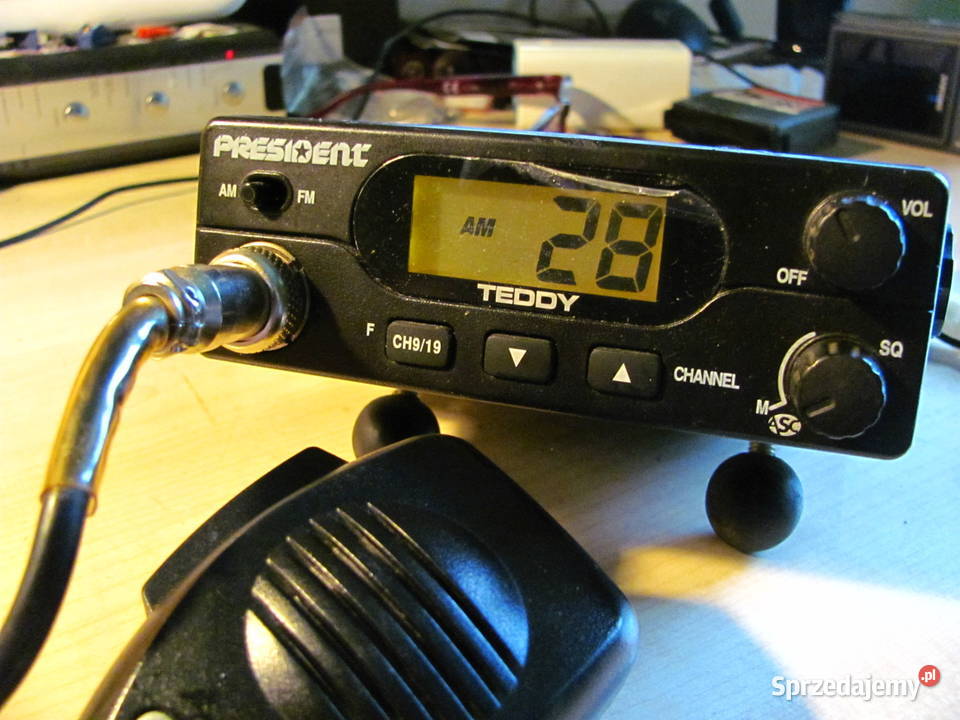 Radio CB President Teddy z mikrofonem