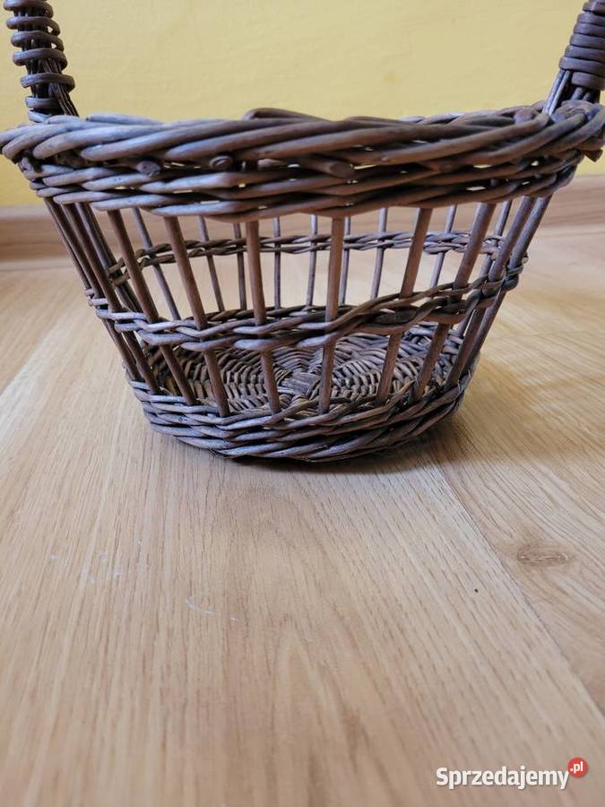 Sprzedam koszyczek wiklinowy Zelów sprzedam