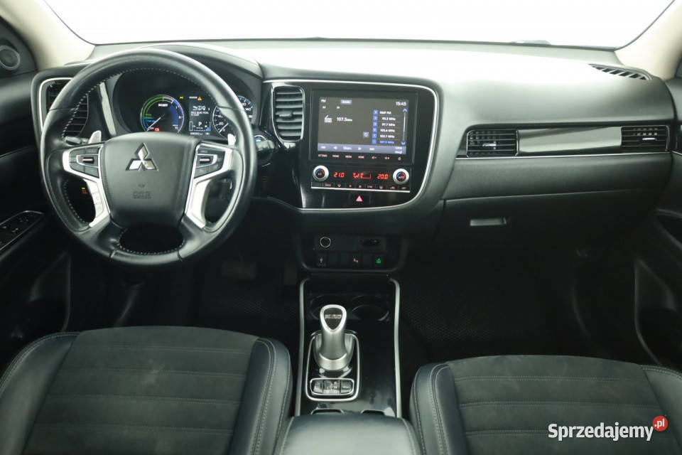 Mitsubishi Outlander 24 PHEV światła LED mazowieckie Piaseczno
