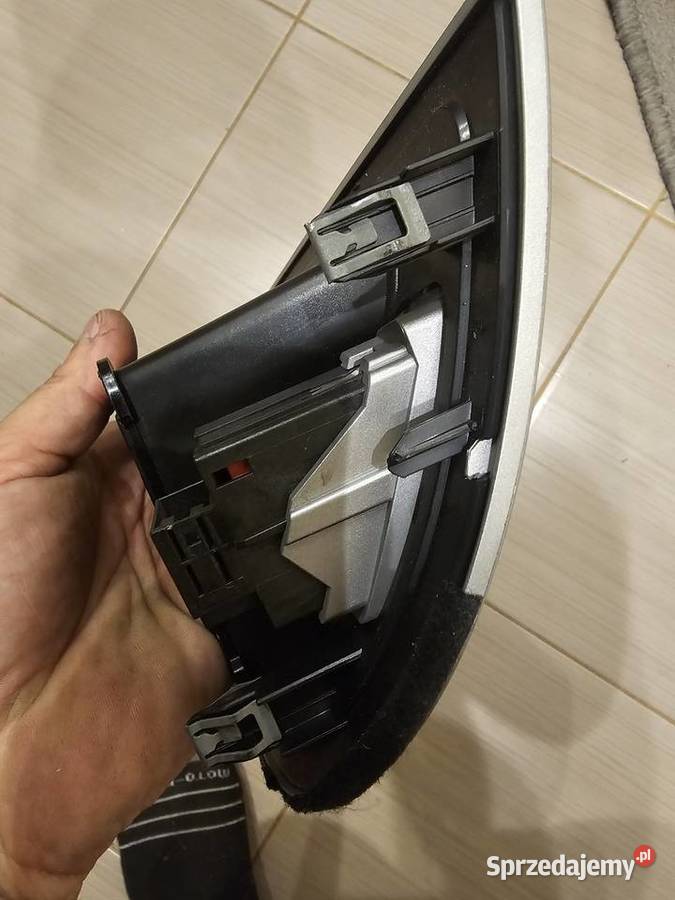 AUDI A4 B8 DEKOR RAMKA WYŚWIETLACZA 8K1857186D Olsztyn