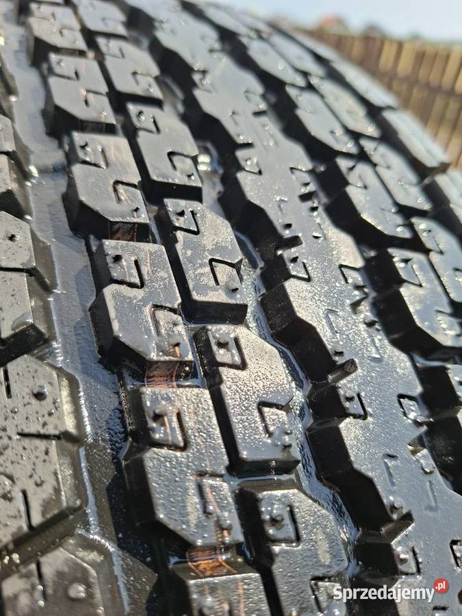 Opony BRIDGESTONE DUELER HT 840 2557018 R ms Opony Rybnik