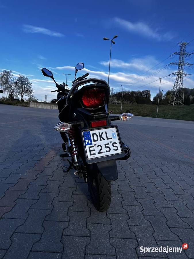 Honda cb125f 2016 kat a1b niski przebieg 125cm3 sprzedam