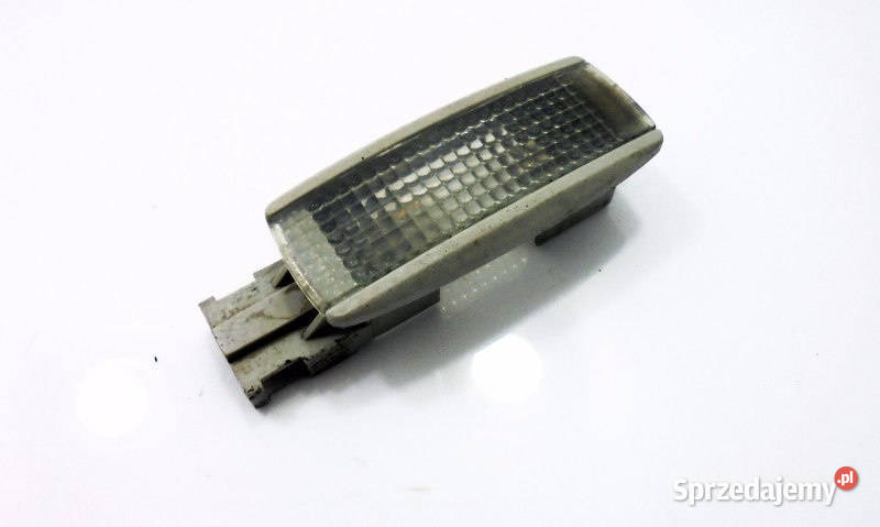 OŚWIETLENIE LAMPKA KABINY VW PASSAT B5 99r KOMBI Sosnowiec