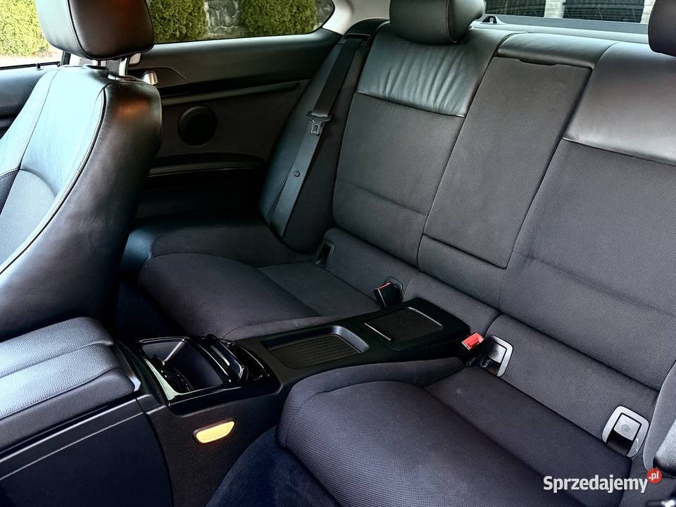 BMW Seria 3 E92 LCI 318i 2011r Oryginalny podkarpackie Pilzno