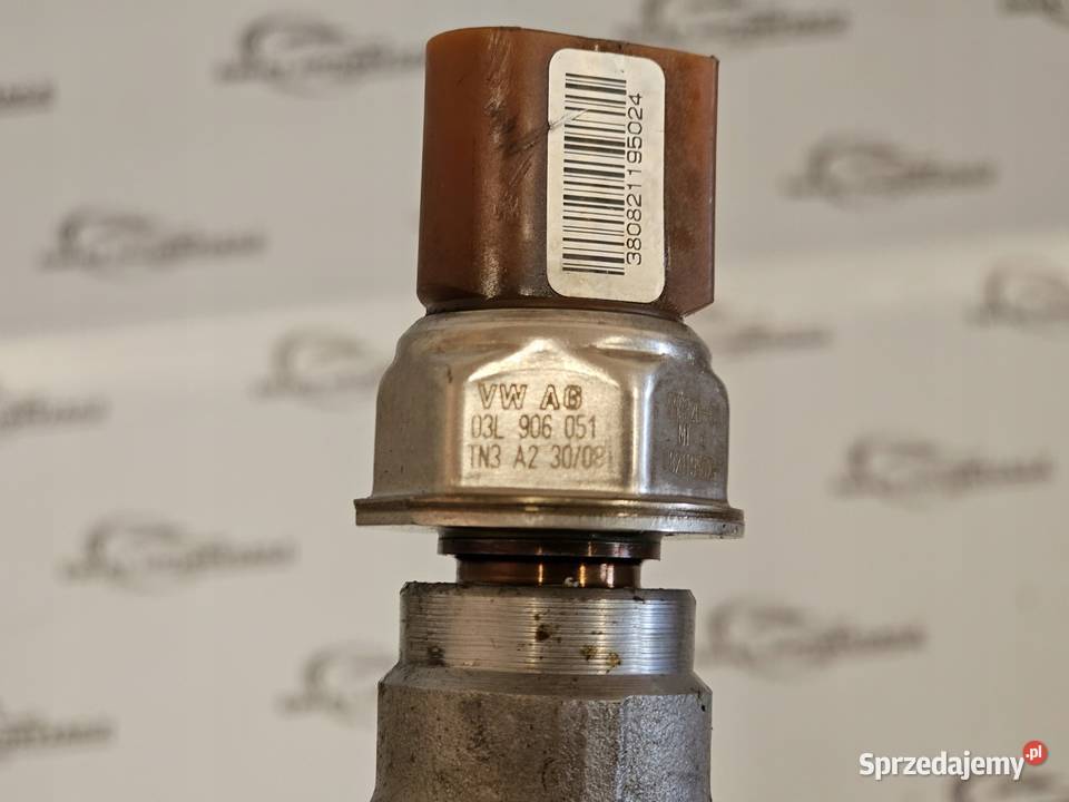 PASSAT GOLF 20 TDI CBA CBAB 140 10r listwa Kielce