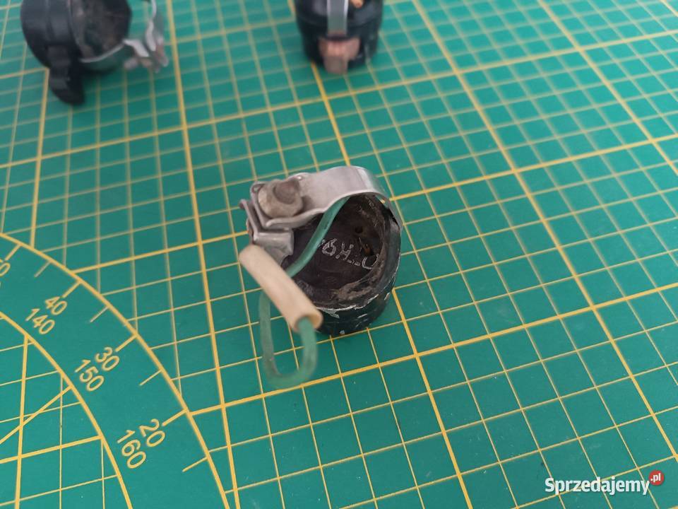 Włączniki z kierownicy Stella