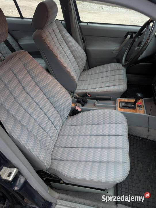 Sprzedam W201 18 benzyna automat benzyna Syców sprzedam