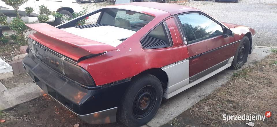Pontiac fiero gt 1987r 28 v6 automat Radomsko