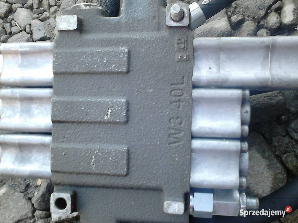 rozdzielacz hydrauliczny 3sekcje 40l Opatów