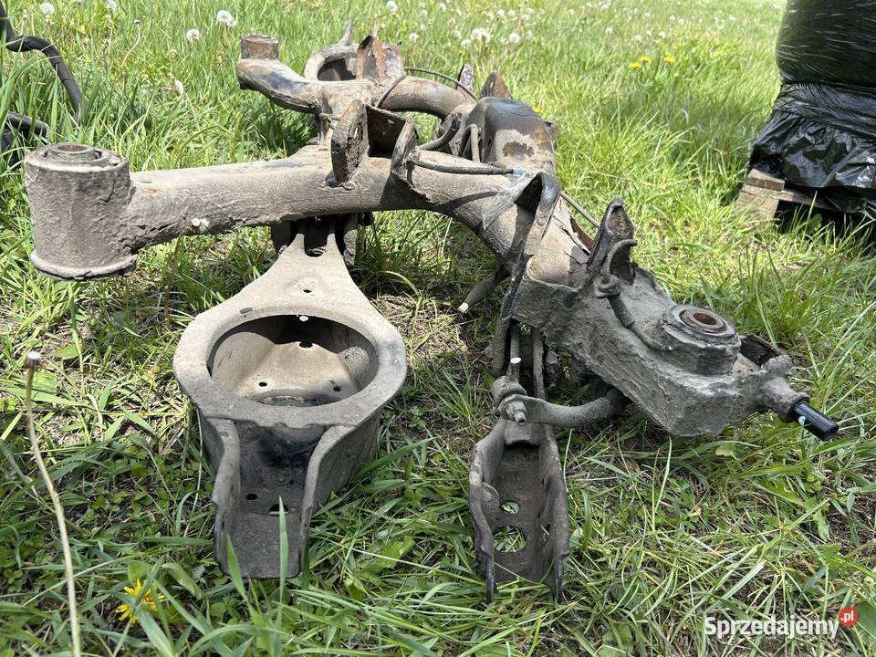 TYLNE SANKI ZAWIESZENIE BELKA TYŁ ORYGINAŁ Belki zawieszenia Białystok