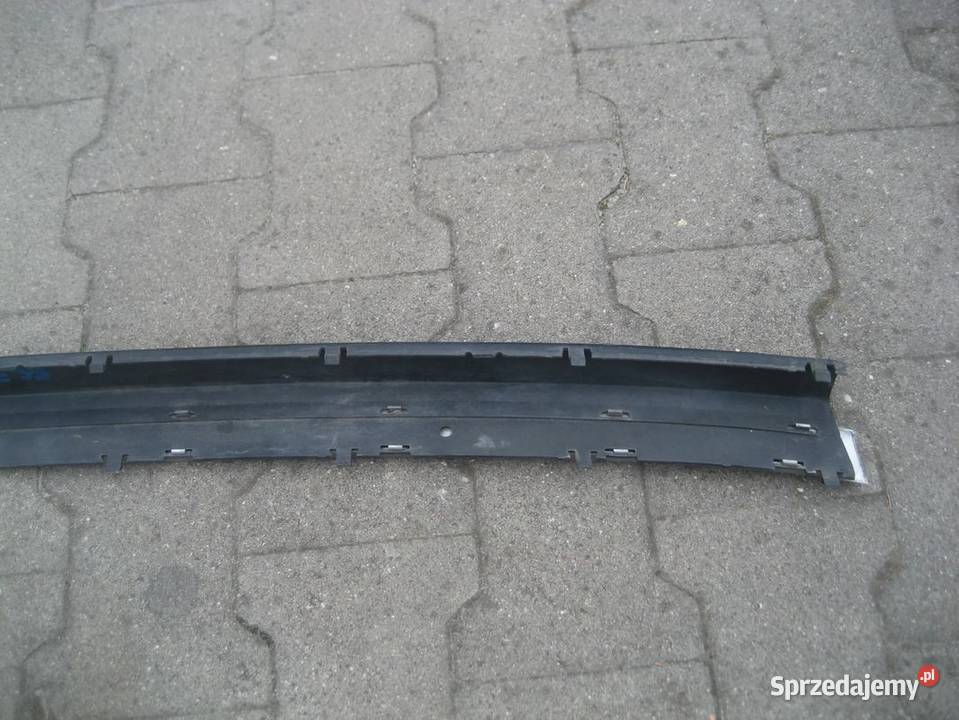 bmw e38 listwa zderzaka tył środkowa 8125413 Rakoniewice sprzedam