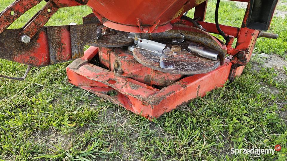 Rozsiewacz nawozu kuhn rauch zsa 800 hydraulika nieuszkodzony Brodnica