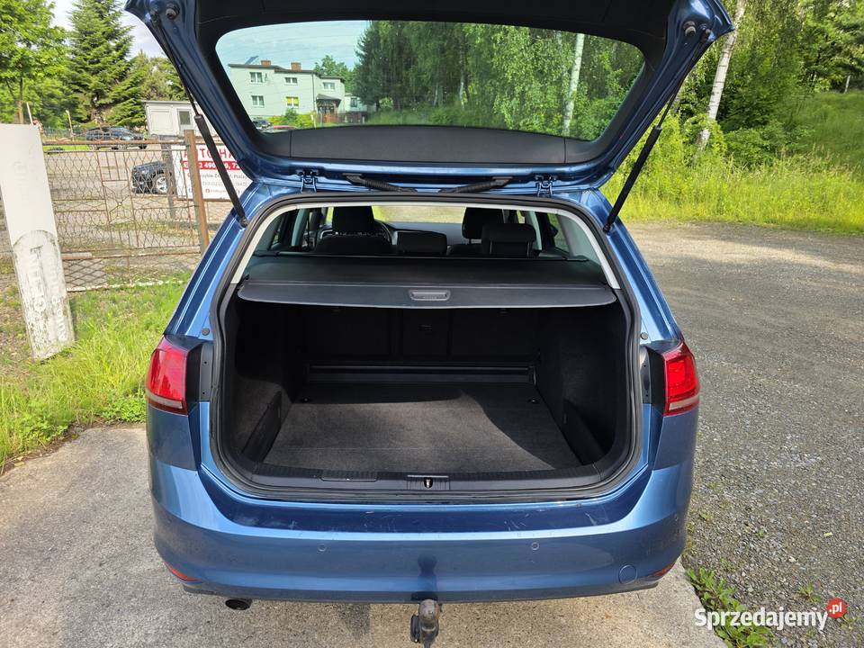 16 TDI 90 Klimatronic Hak Alufelgi Zadbany wspomaganie kierownicy Jastrzębie-Zdrój