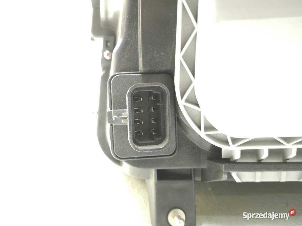 LAMPA PRAWY PRZÓD FIAT DOBLO 2001 NOWA BOSCH