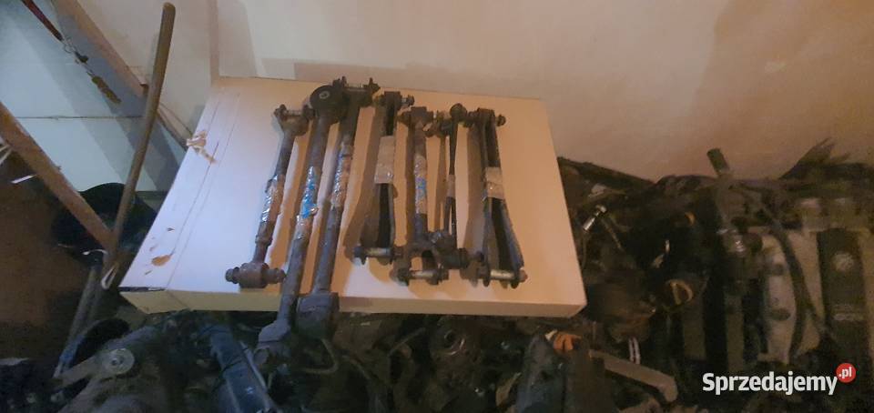 Vw Touran Caddy zawieczenie tył wahacze