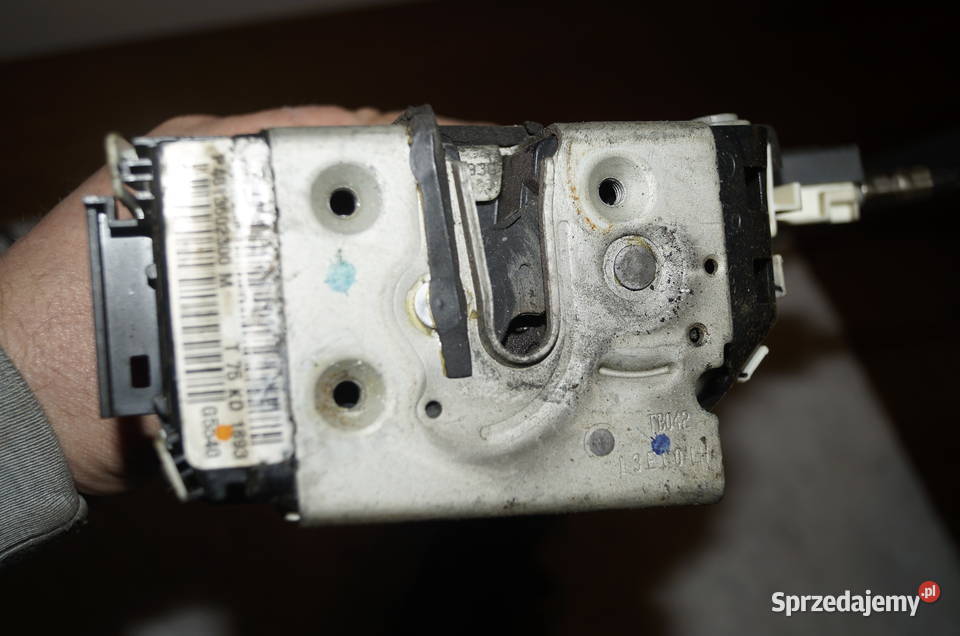 MASERATI GHIBLI III ZAMEK DRZWI LEWY TYŁ 6 PIN