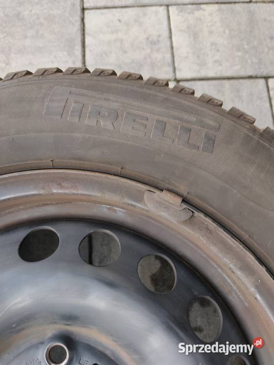 Pirelli Nokian 1956515 zimowe Turek