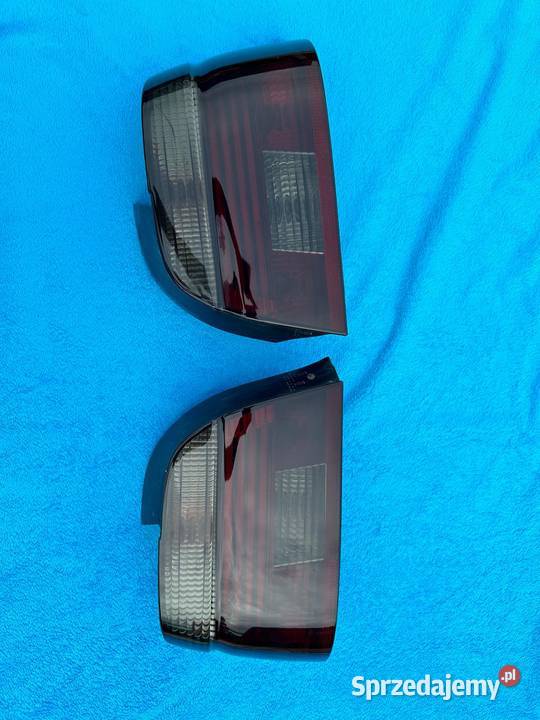 Lampy tył BMW E39 czarne Lampy tylne Bartoszyce