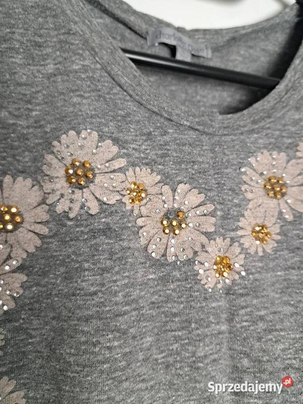 Top ze stokrotką Rozmiar 36(S) Trąbki Wielkie