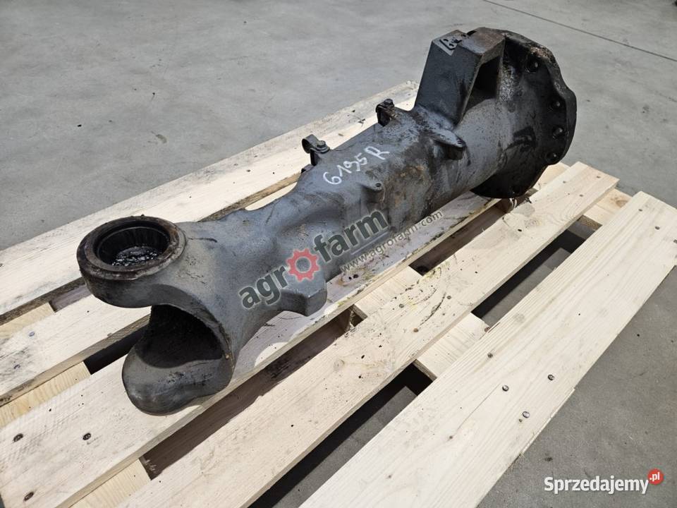 Obudowa mostu przedniego RH John Deere 6195R Byków sprzedam