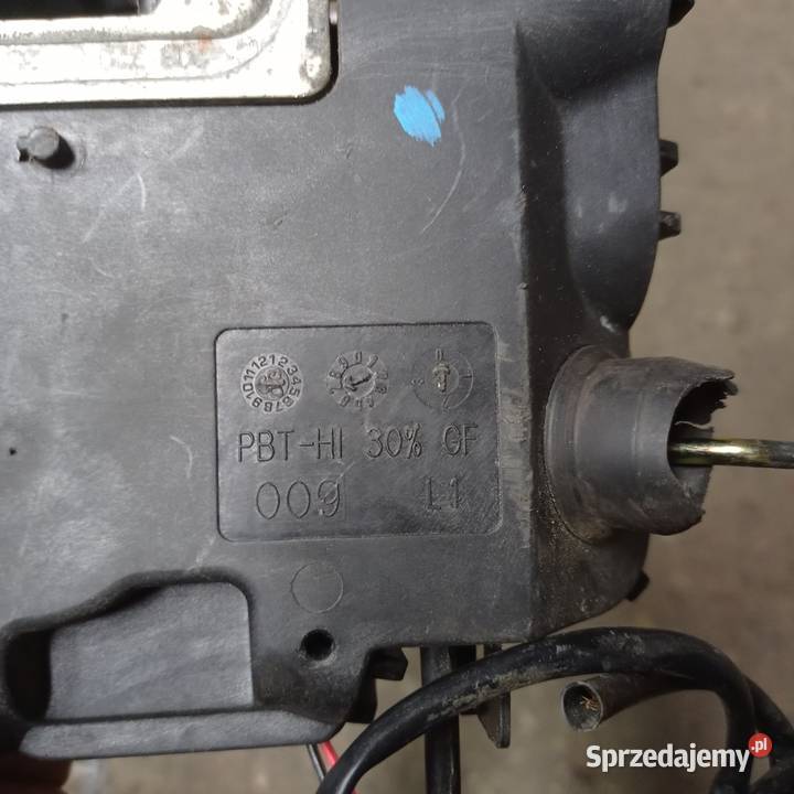 ZAMEK DRZWI LEWY PRZÓD 004133112634 MERCEDES C osobowe zachodniopomorskie Kamień Pomorski
