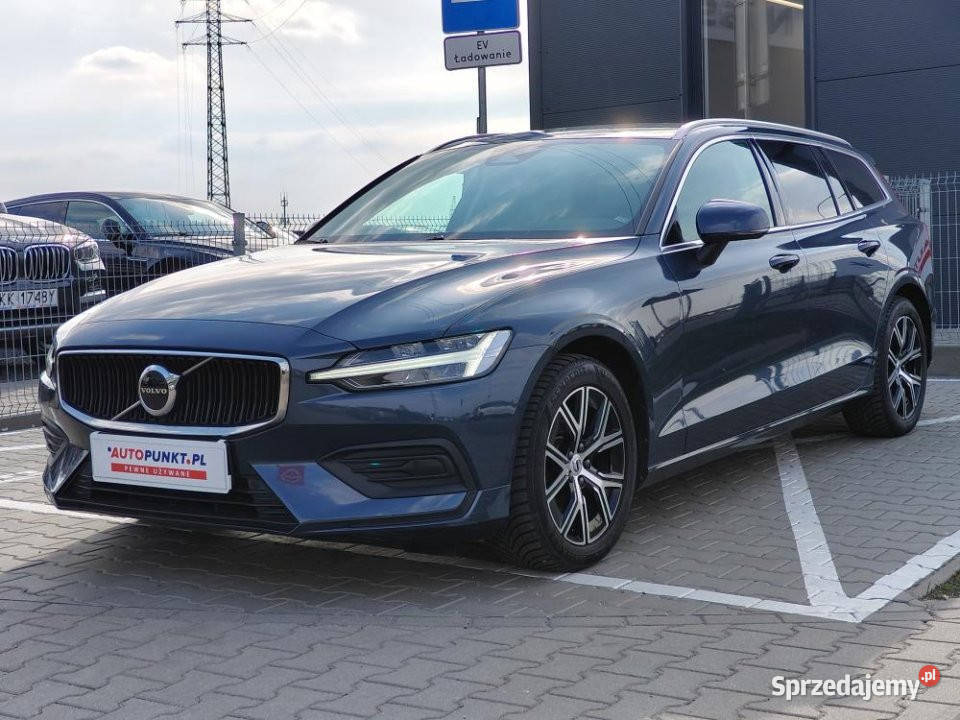 Volvo V60 2022r FV23 bezwypadkowy Skóra 197KM Poznań