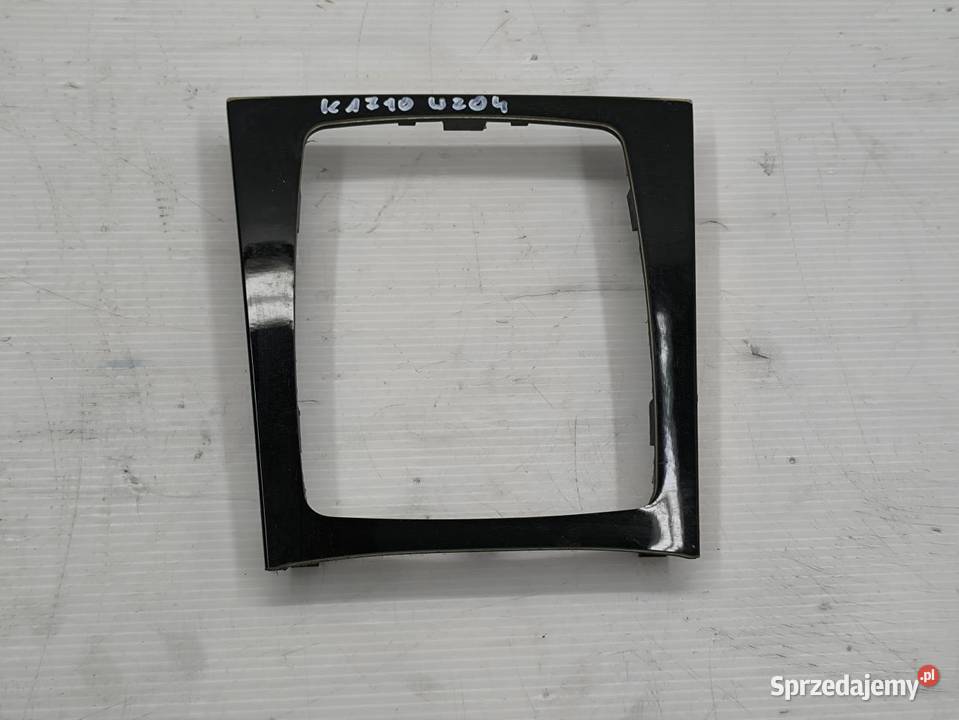 RAMKA DEKOR ZMIANY BIEGÓW MERCEDES W204 LIFT osobowe